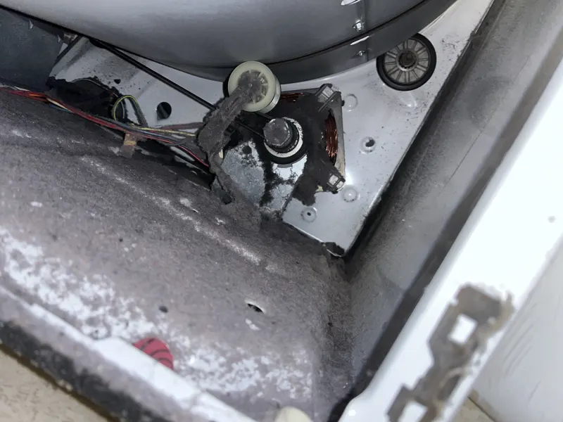Dryer drum support and motor area during repair